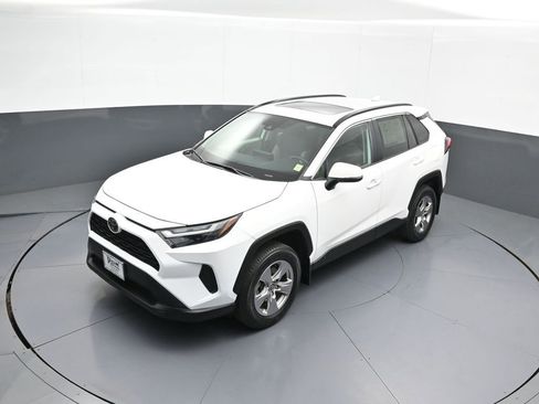 Certified 2023 Toyota RAV4 XLE w/ Convenience Package AWD/4WD image 35