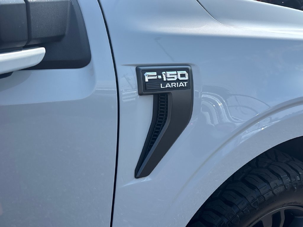 Used 2022 Ford F150 Lariat w/ Equipment Group 502A High AWD/4WD image 12