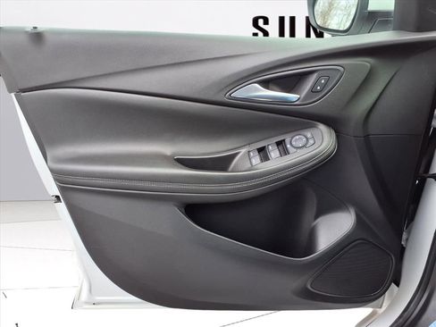 Used 2020 Buick Encore GX Select w/ Sport Touring Package image 20