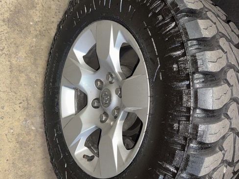 Used 2023 RAM 1500 Big Horn image 3