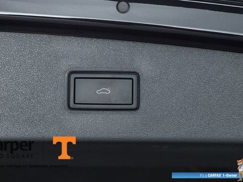 Used 2024 Volkswagen Tiguan SEL R-Line image 69