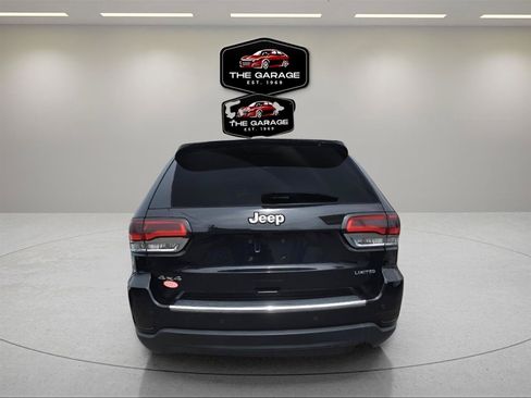 Used 2017 Jeep Grand Cherokee Limited AWD/4WD image 5