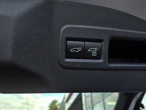 Used 2024 Toyota bZ4X Limited image 25