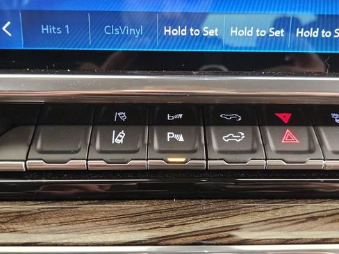 Used 2025 Chevrolet Silverado 2500 LT w/ All Star Edition image 34