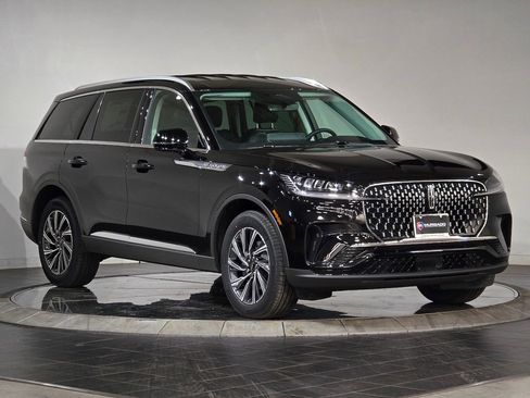 New 2026 Lincoln Aviator Premiere image 2