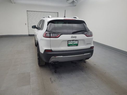 Used 2019 Jeep Cherokee Limited AWD/4WD image 6