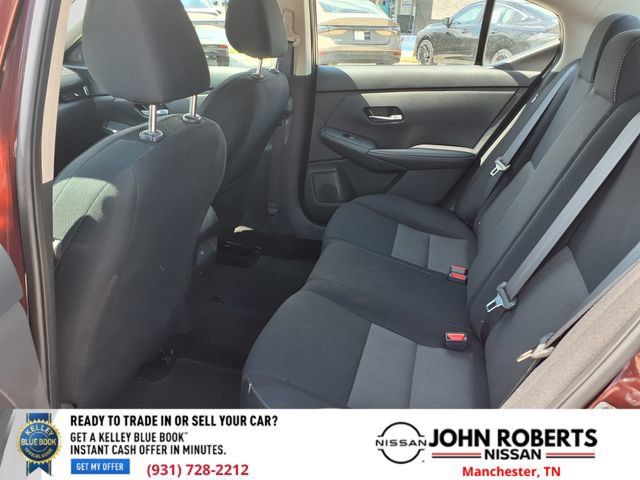 Used 2023 Nissan Sentra SV w/ All-Weather Package FWD image 9