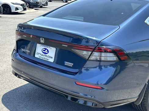 Used 2024 Honda Accord Touring image 14