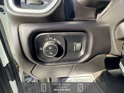 Used 2024 RAM 2500 Big Horn image 26