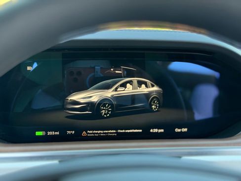 Used 2024 Tesla Model X image 48