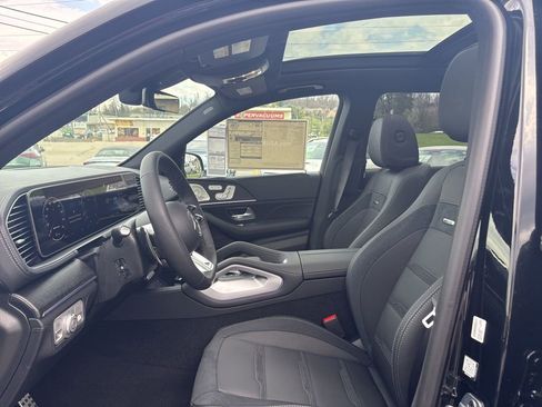 New 2026 Mercedes-Benz GLE 53 AMG 4MATIC image 9