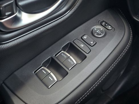 New 2026 Honda HR-V EX-L image 22