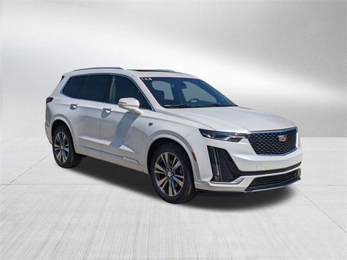 New 2025 Cadillac XT6 Premium Luxury image 3