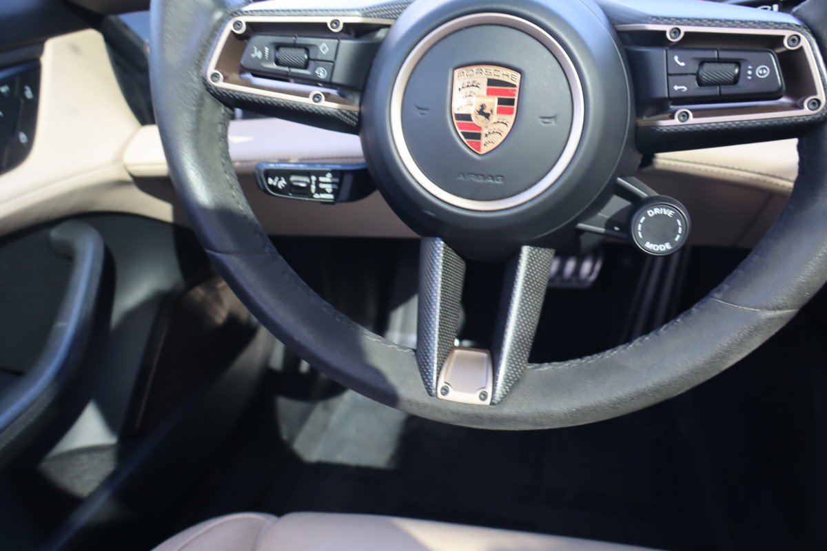 Used 2022 Porsche Taycan Turbo S AWD/4WD image 14