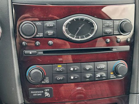 Used 2017 INFINITI QX50 2WD w/ Technology Package image 31