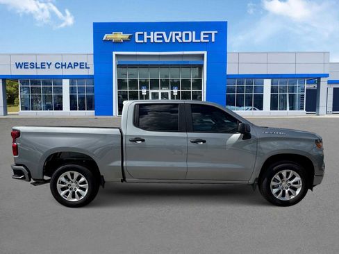 Certified 2025 Chevrolet Silverado 1500 Custom RWD image 9
