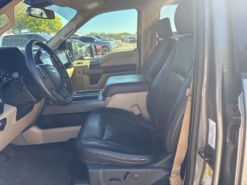 Used 2019 Ford F150 XLT w/ Equipment Group 302A Luxury image 9