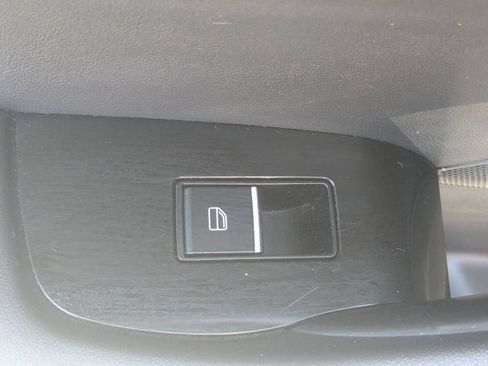 Used 2025 MAZDA MAZDA3 s Sport FWD image 26