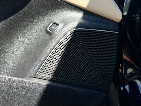 Used 2022 Acura MDX SH-AWD w/ Advance Package image 20