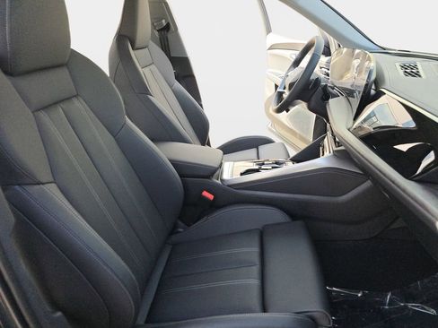New 2026 Audi Q5 Premium Plus AWD/4WD image 10