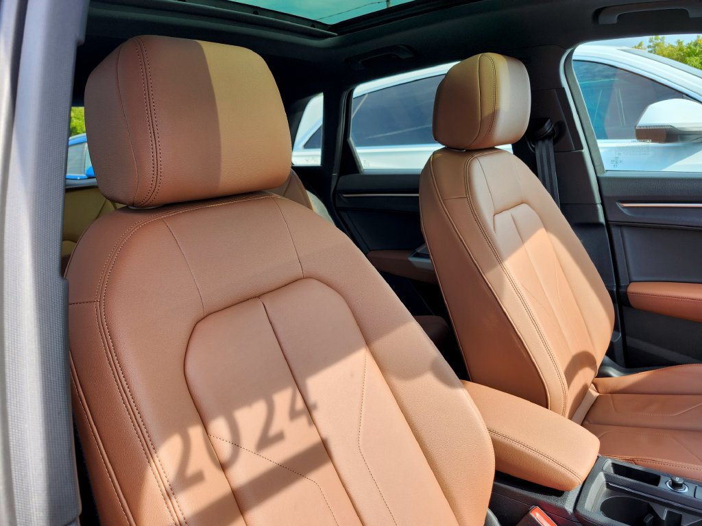 Certified 2024 Audi Q3 2.0T Premium AWD/4WD image 16