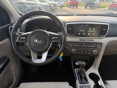 Used 2020 Kia Sportage LX FWD image 30