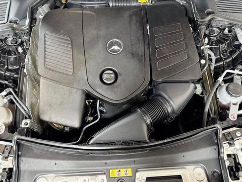 Used 2023 Mercedes-Benz C 300 Sedan image 29