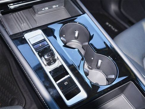 New 2026 Volkswagen Atlas SEL image 28