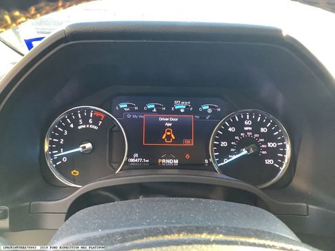 Used 2019 Ford Expedition Max Platinum image 8