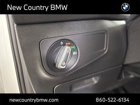 Used 2021 Volkswagen Tiguan SE AWD/4WD image 12