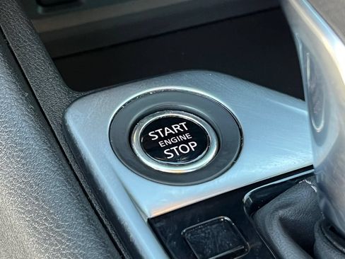 Used 2024 Nissan Sentra SV FWD image 22