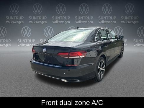 Used 2021 Volkswagen Passat 2.0T SE image 6