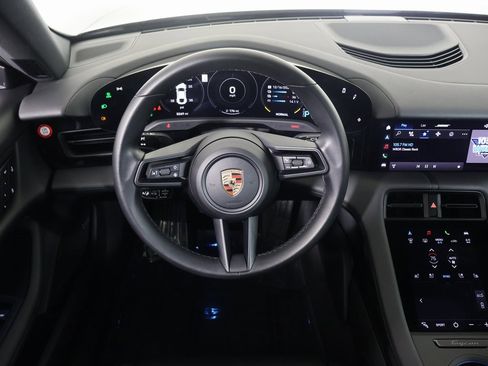 Used 2024 Porsche Taycan image 30