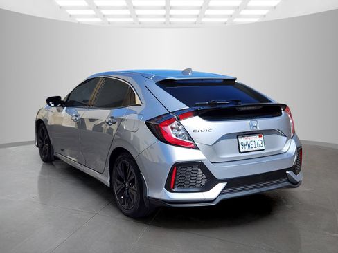 Used 2017 Honda Civic EX image 3