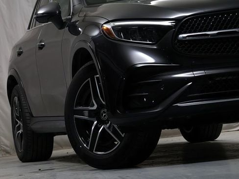 Certified 2026 Mercedes-Benz GLC 300 4MATIC image 4