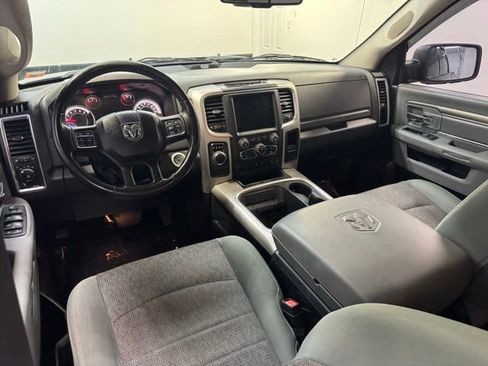 Used 2018 RAM 1500 Big Horn image 7
