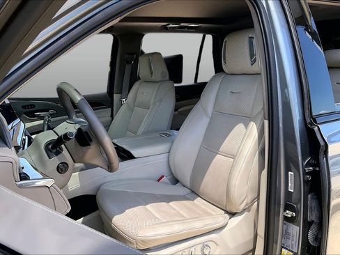 Used 2021 Cadillac Escalade Sport Platinum AWD/4WD image 8