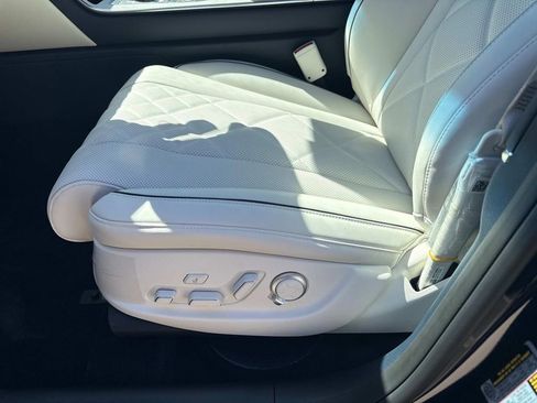 New 2026 Genesis GV80 3.5T Prestige image 19