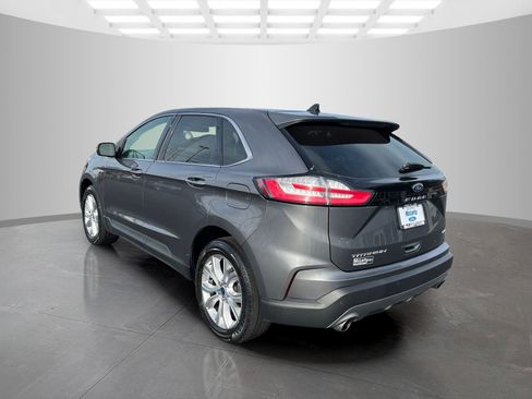 Used 2022 Ford Edge Titanium image 6