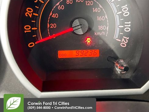 Used 2017 Toyota Sequoia SR5 AWD/4WD image 2
