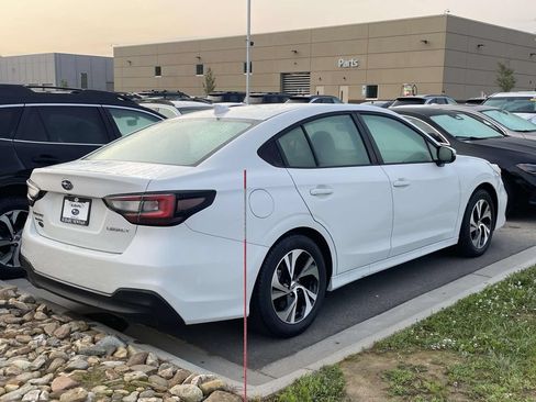 Used 2025 Subaru Legacy Premium AWD/4WD image 4
