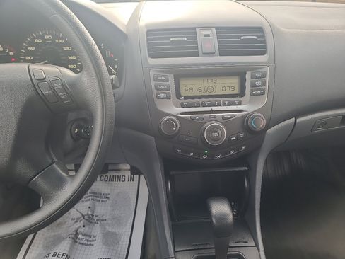 Used 2007 Honda Accord VP image 16