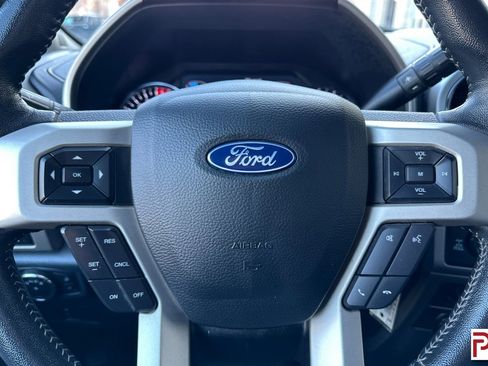 Used 2022 Ford F250 Lariat w/ Lariat Value Package image 27