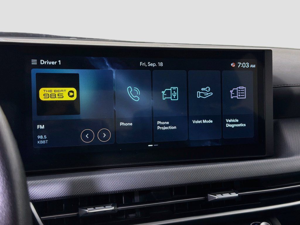 Used 2025 Hyundai Sonata SEL FWD image 17