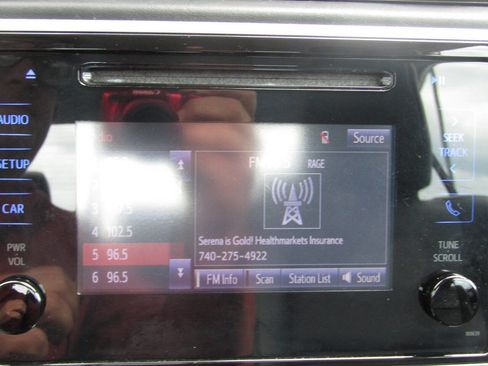 Used 2019 Toyota Corolla SE FWD image 14