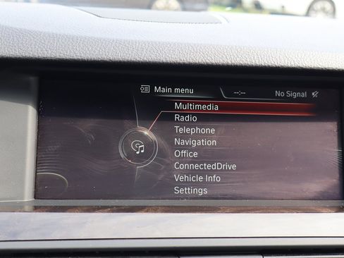 Used 2013 BMW 535i Sedan RWD image 22
