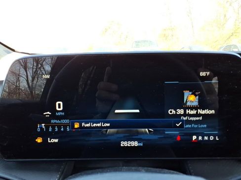 Used 2025 Chevrolet Equinox LT FWD image 24