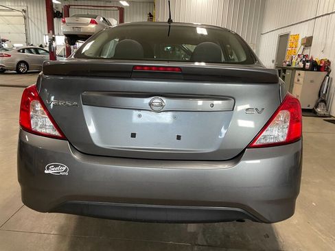 Used 2016 Nissan Versa SV image 23