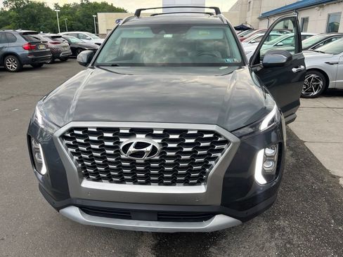 Used 2022 Hyundai Palisade SEL w/ Premium Package AWD/4WD image 3