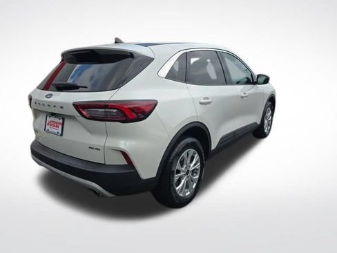 Used 2023 Ford Escape Active AWD/4WD image 5
